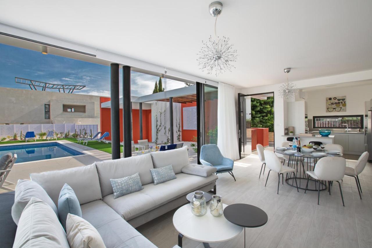 Colour Residences Protaras Extérieur photo