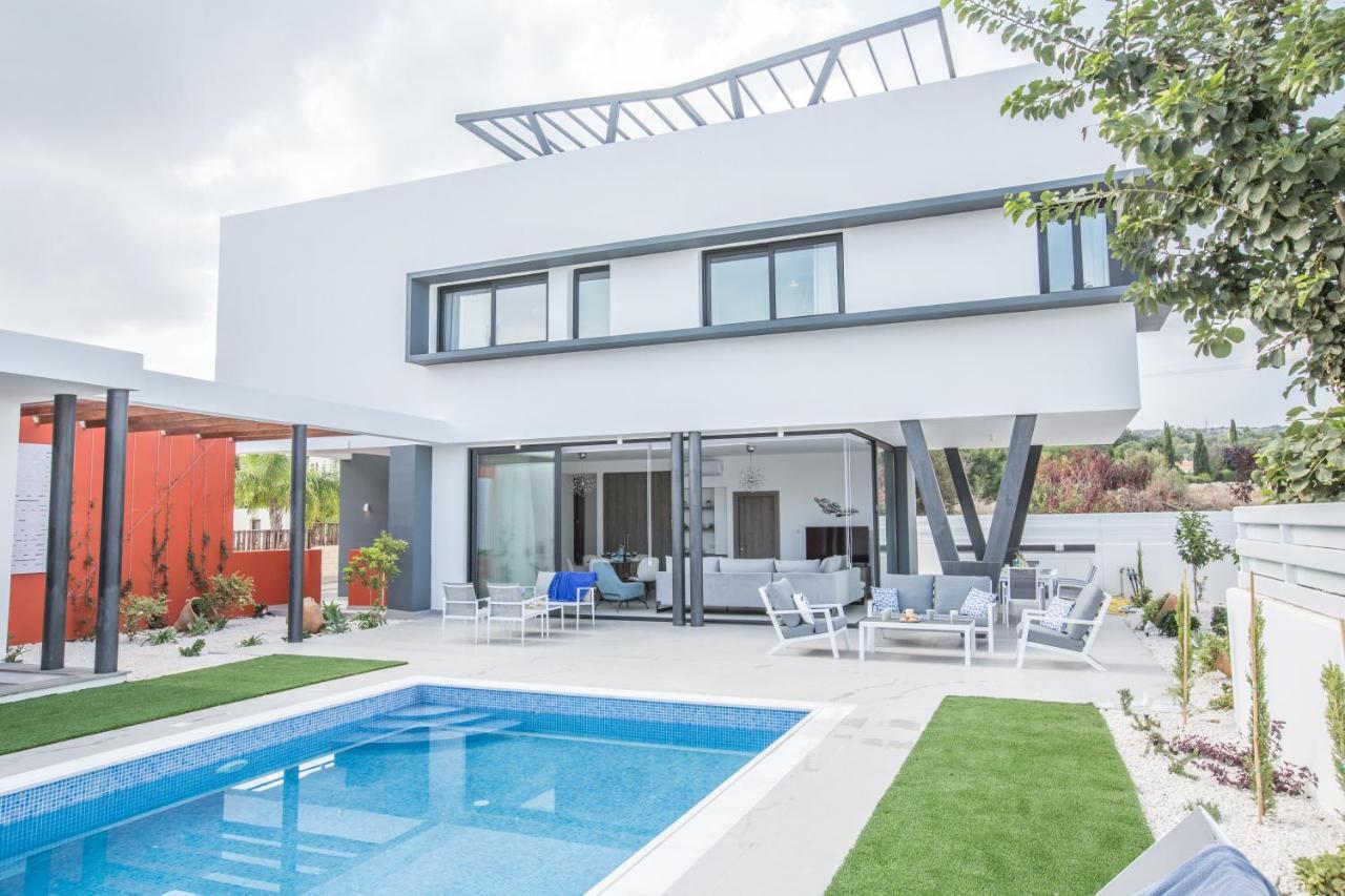 Colour Residences Protaras Extérieur photo